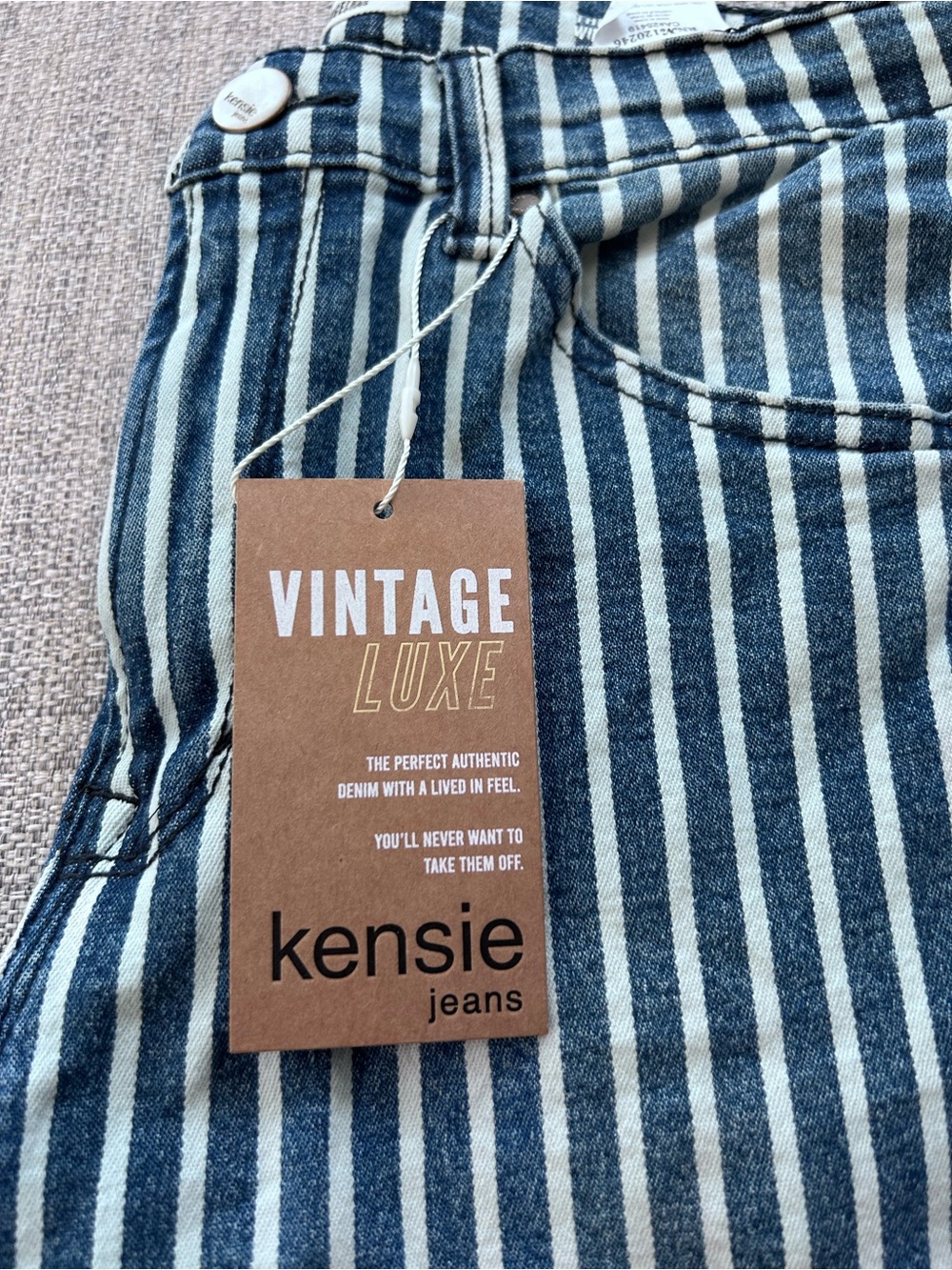 Kensie Jeans Girls Navy White Wide Leg Vertical Stripe Jeans. NWT Size 6/28 - Picture 4 of 10